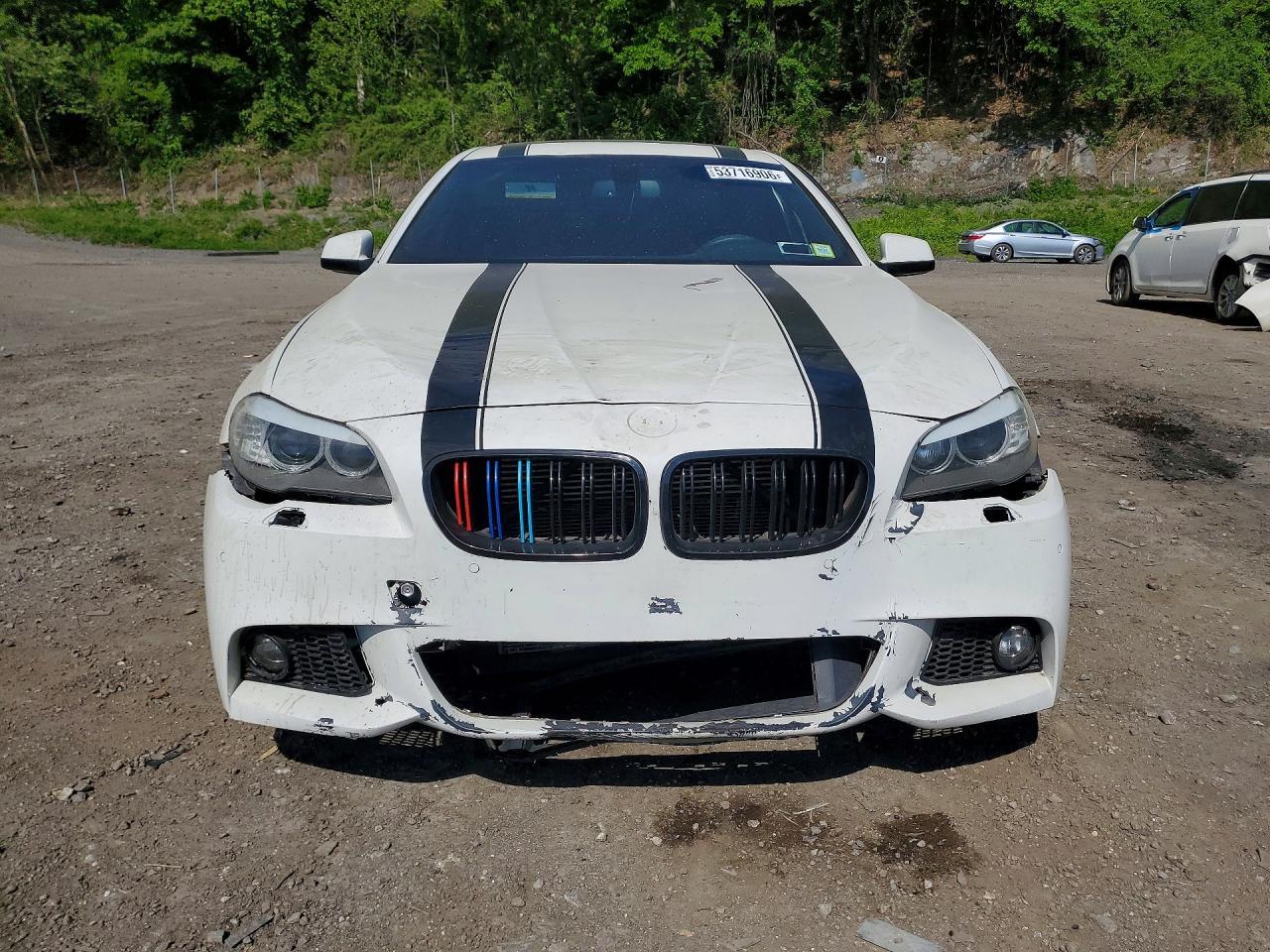 2013 BMW 550 Xi - Фото 5