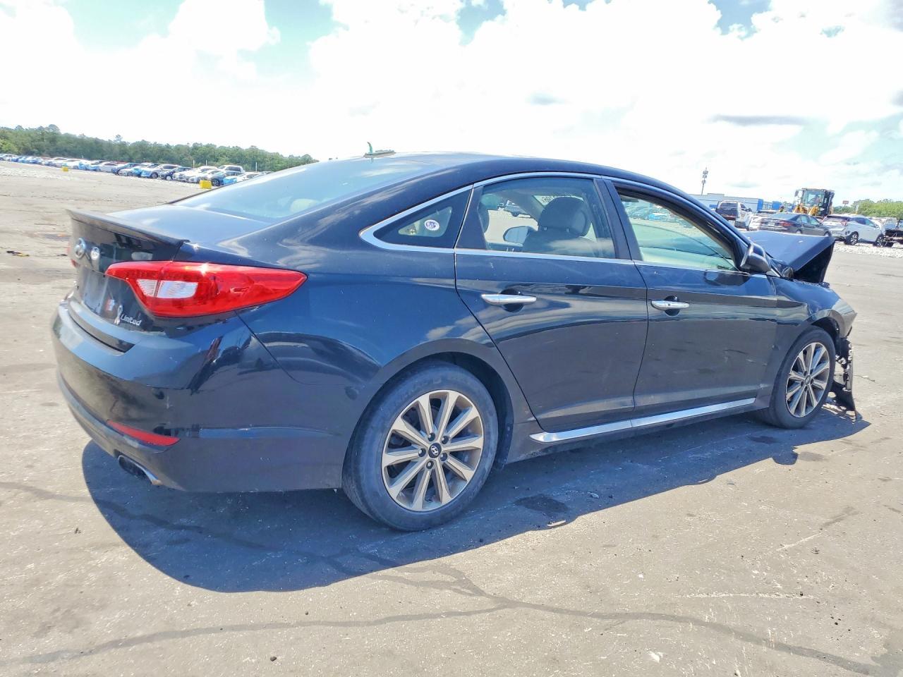 2016 Hyundai Sonata Limited - Image 3