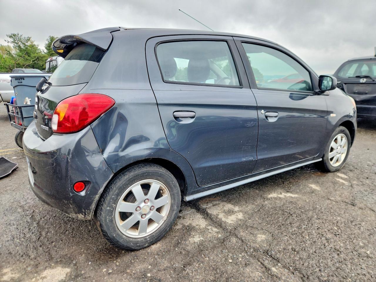 2014 Mitsubishi Mirage Es - Фото 3
