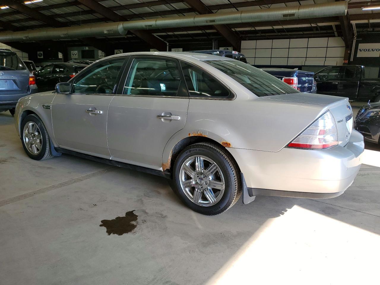 2008 Ford Taurus Limited - Image 2