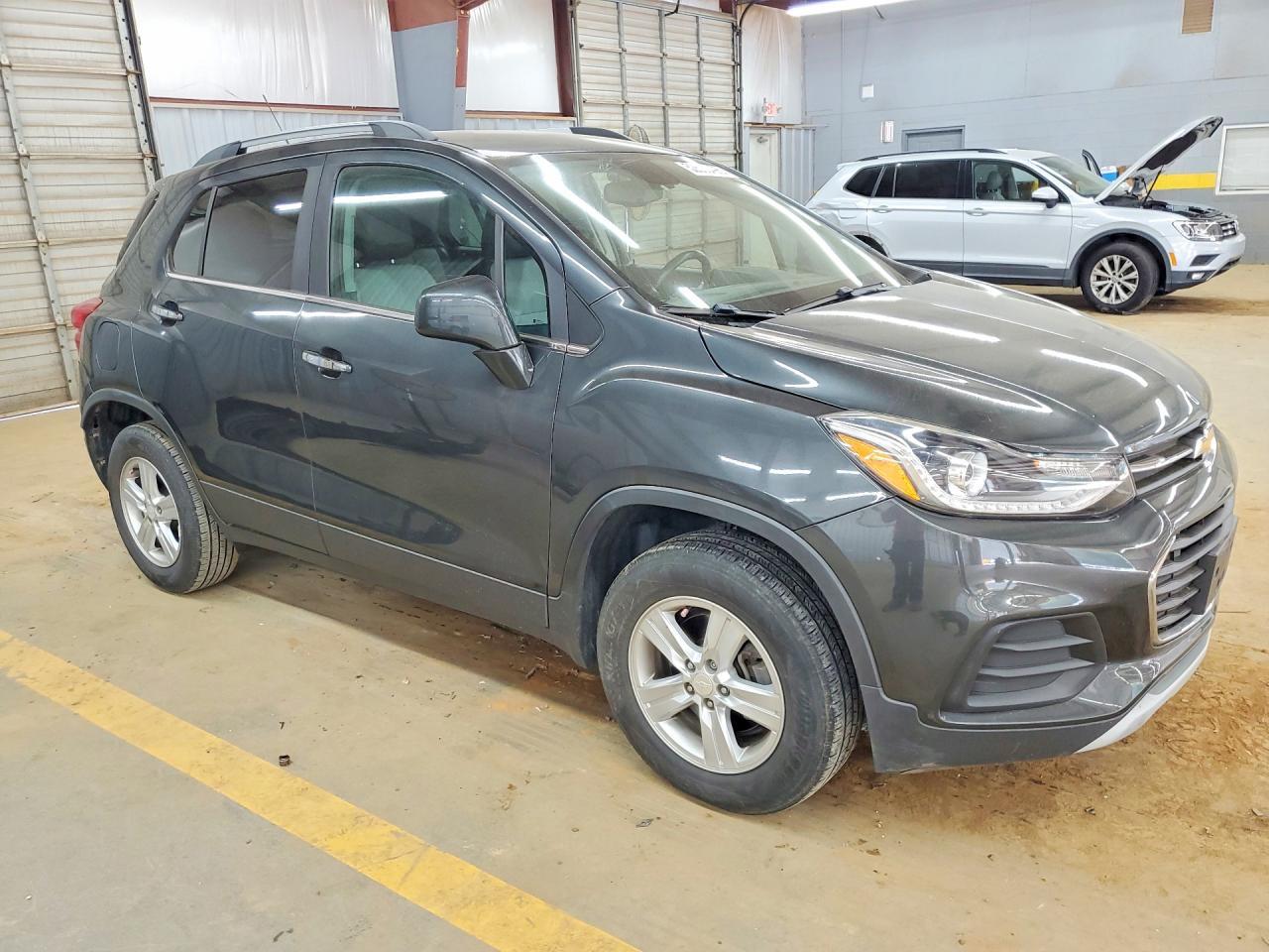 2020 Chevrolet Trax 1Lt - Image 4