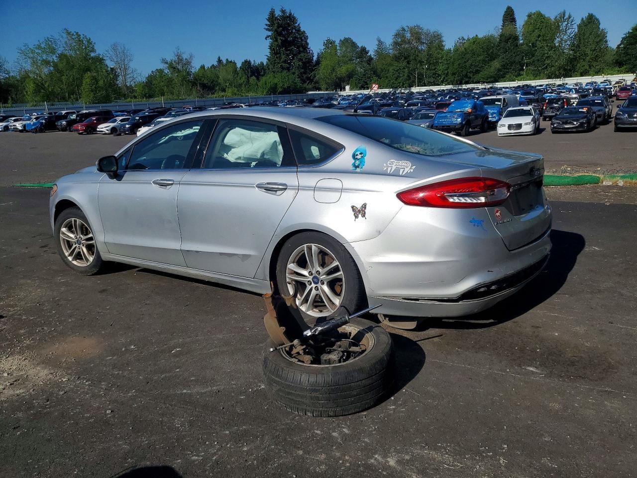2018 Ford Fusion Se - Фото 2