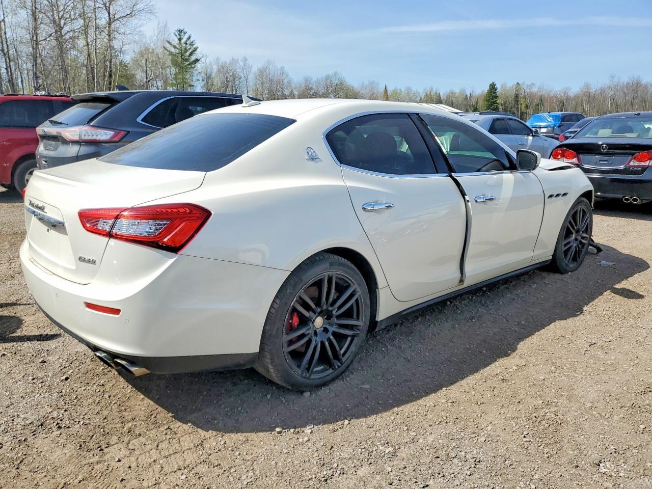 2017 Maserati Ghibli S - Image 3