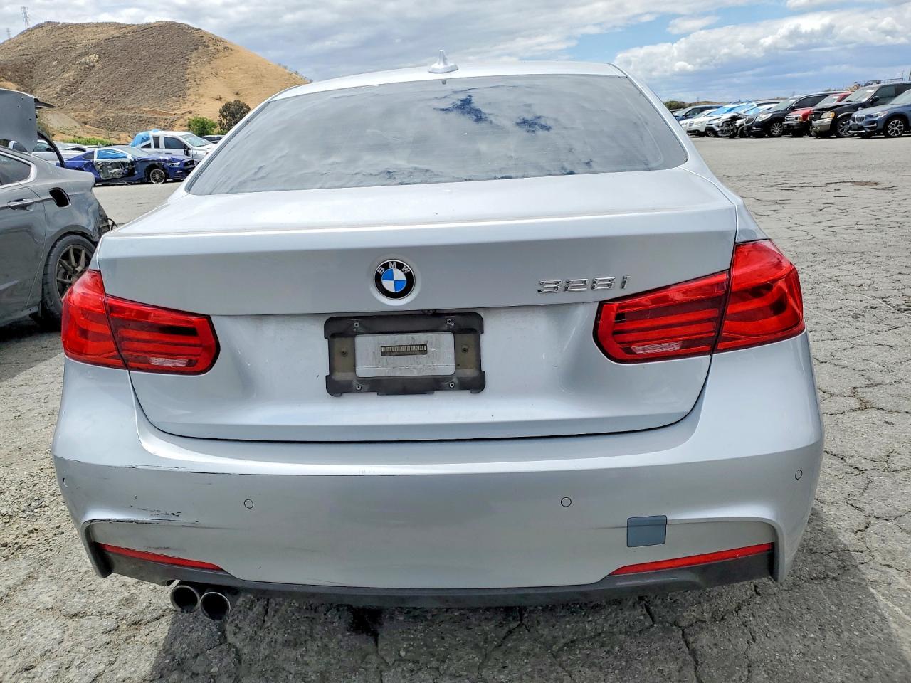 2016 BMW 328 I Sulev - Фото 6