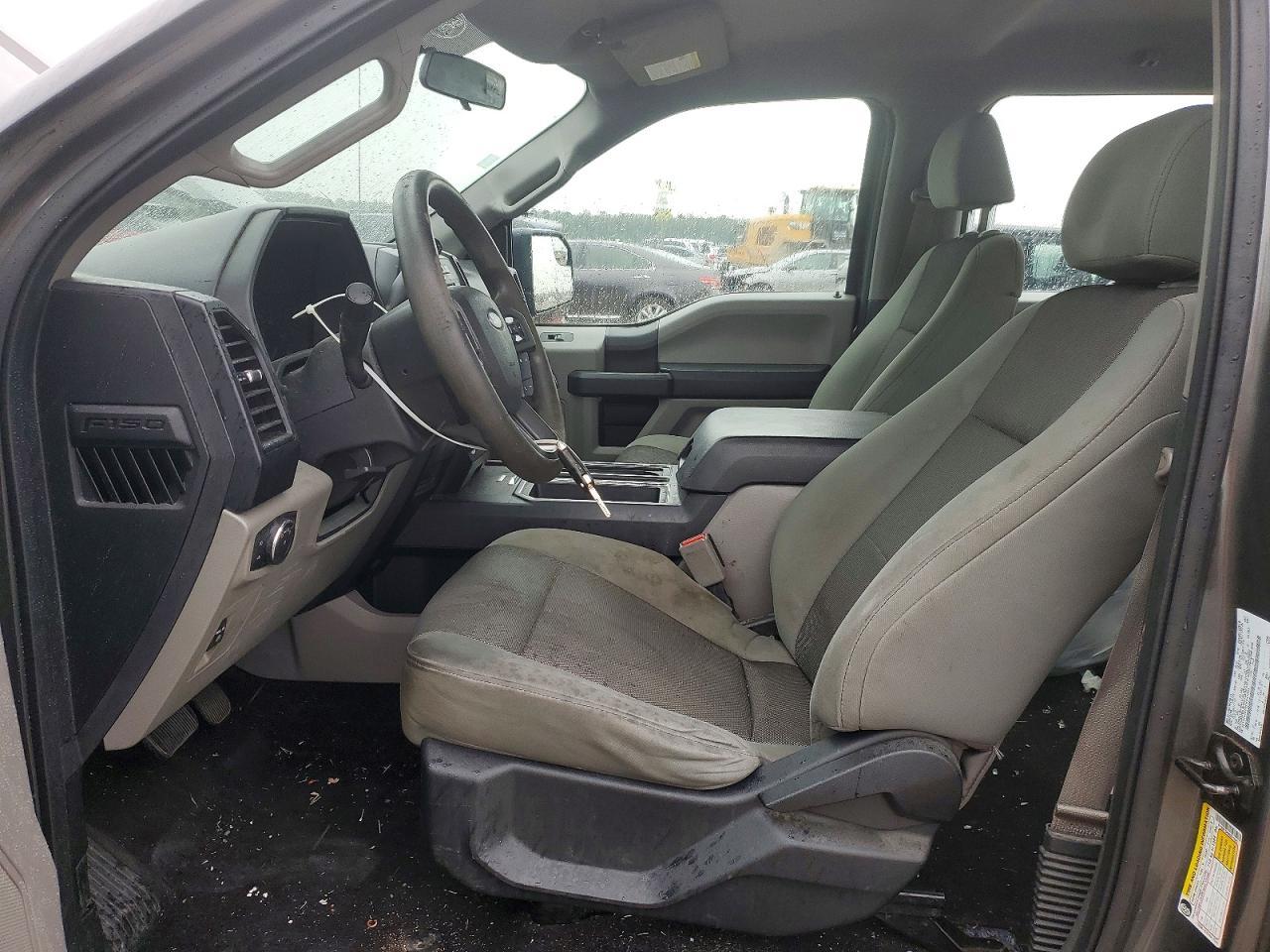 2015 Ford F150 Supercrew - Фото 7