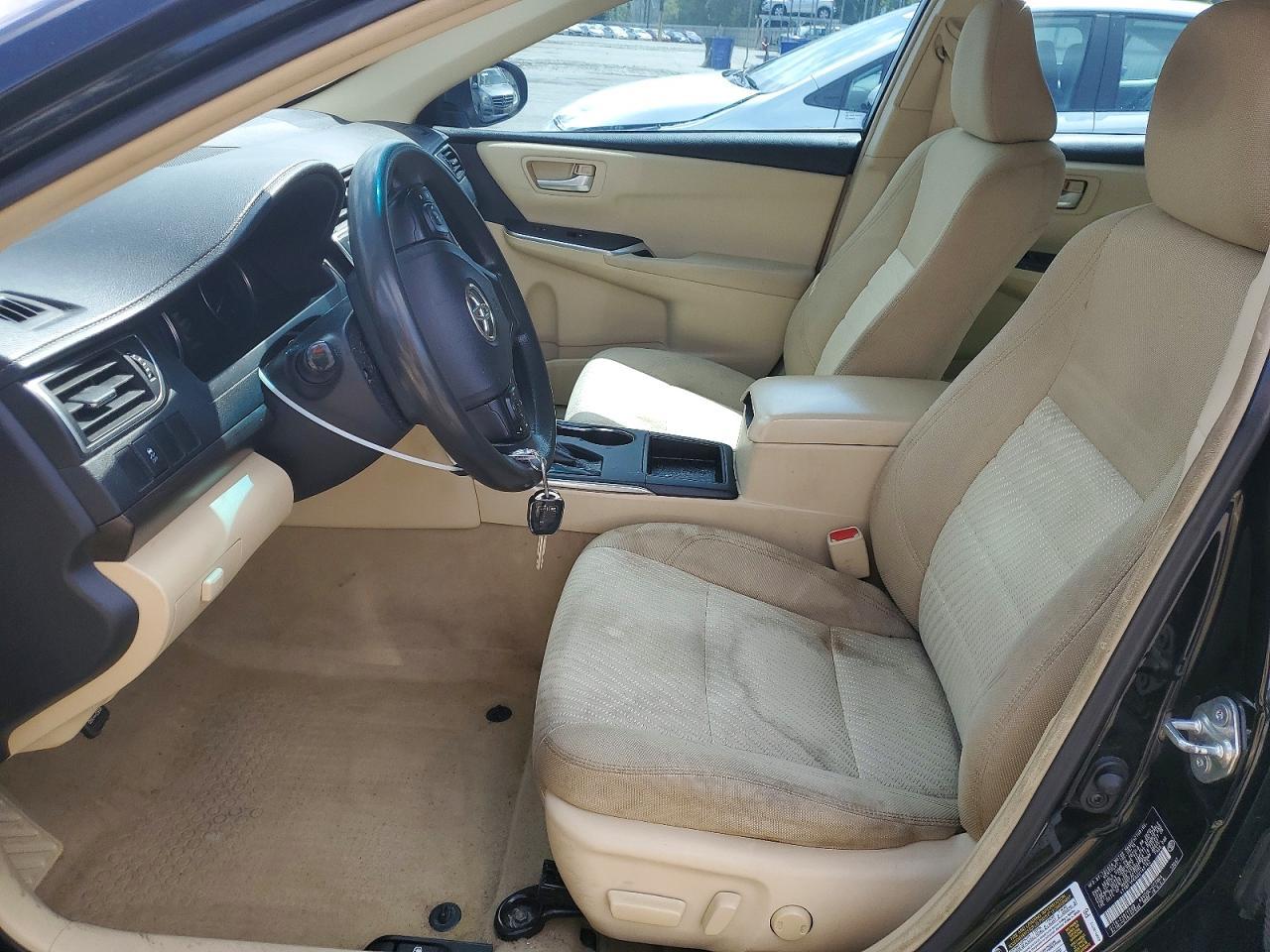 2016 Toyota Camry Le - Image 7