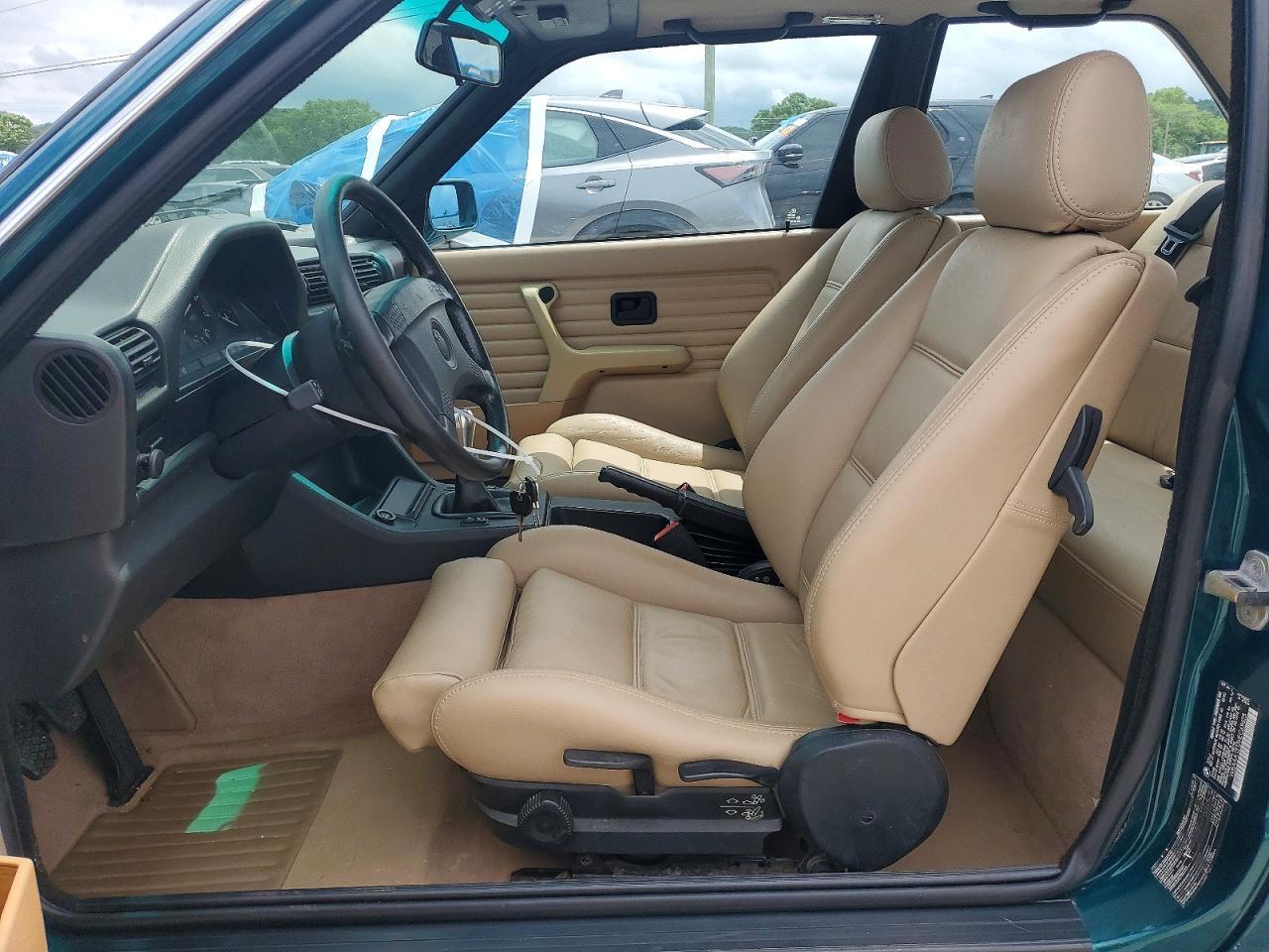 1991 BMW 325 I - Фото 7
