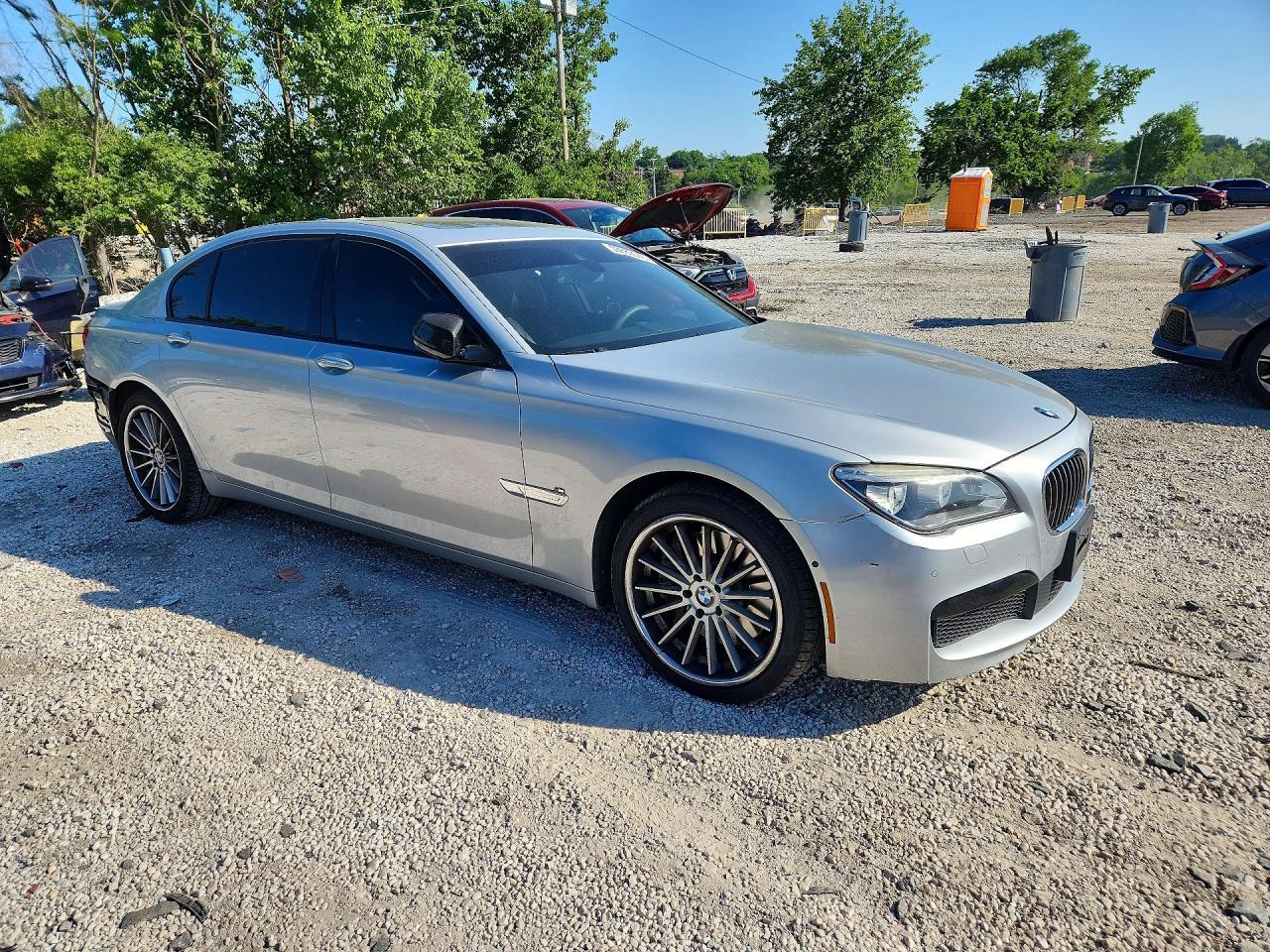 2014 BMW 750 Lxi - Image 4