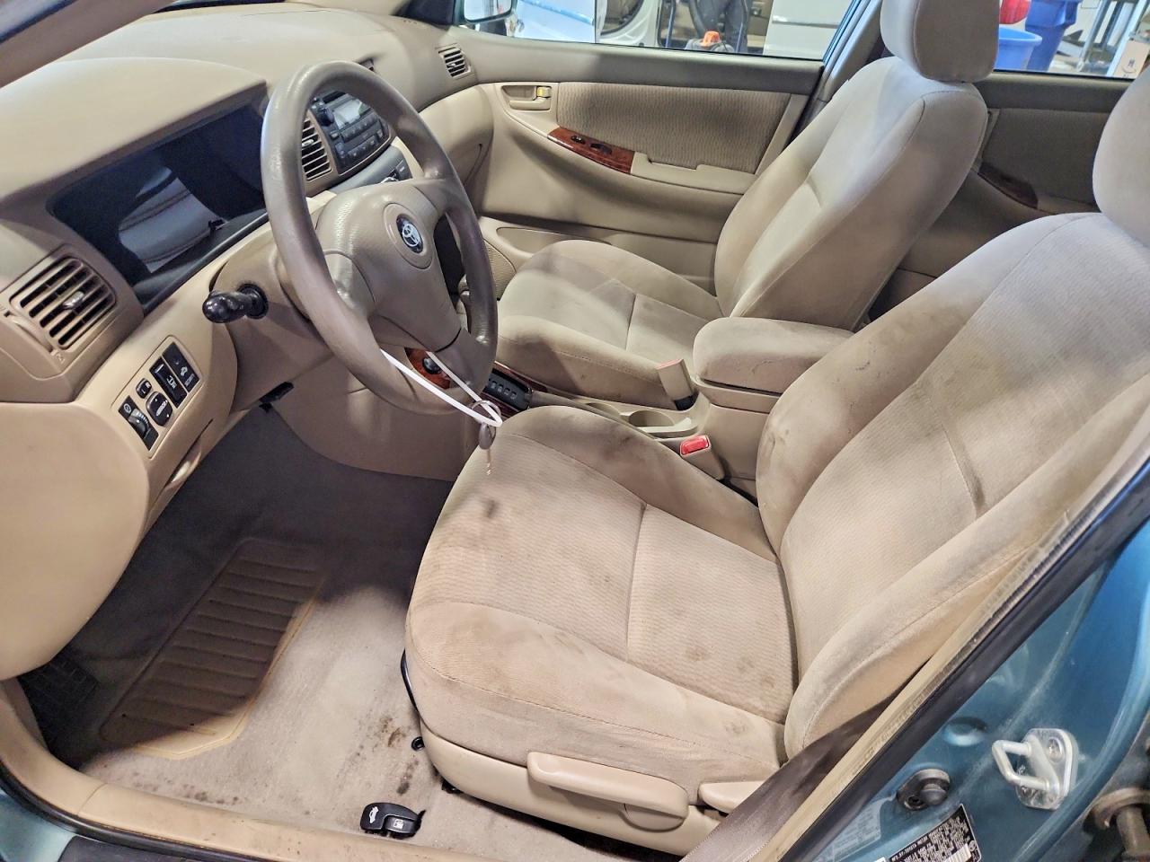 2006 Toyota Corolla Le - Image 7