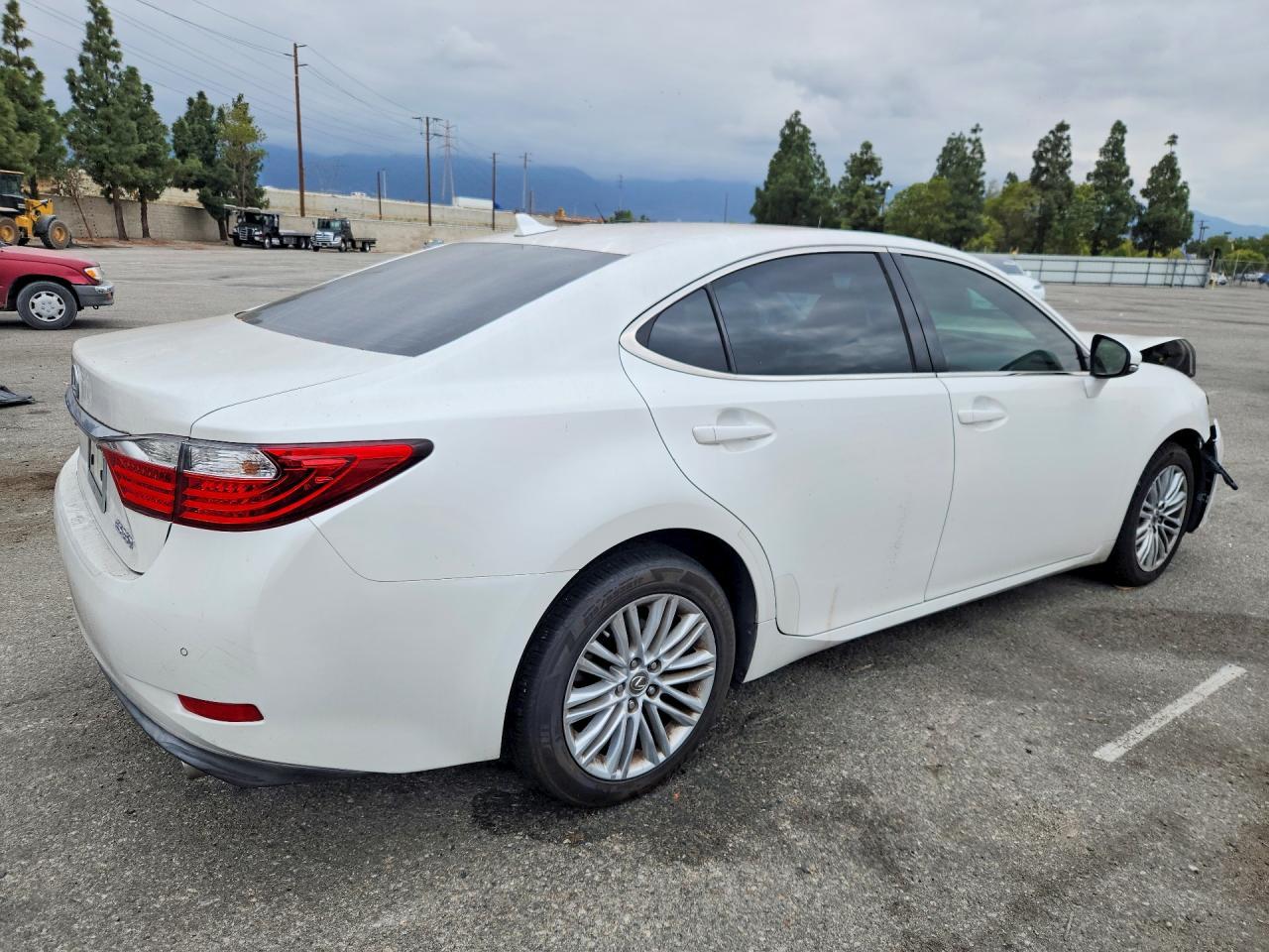 2014 Lexus Es - Фото 3