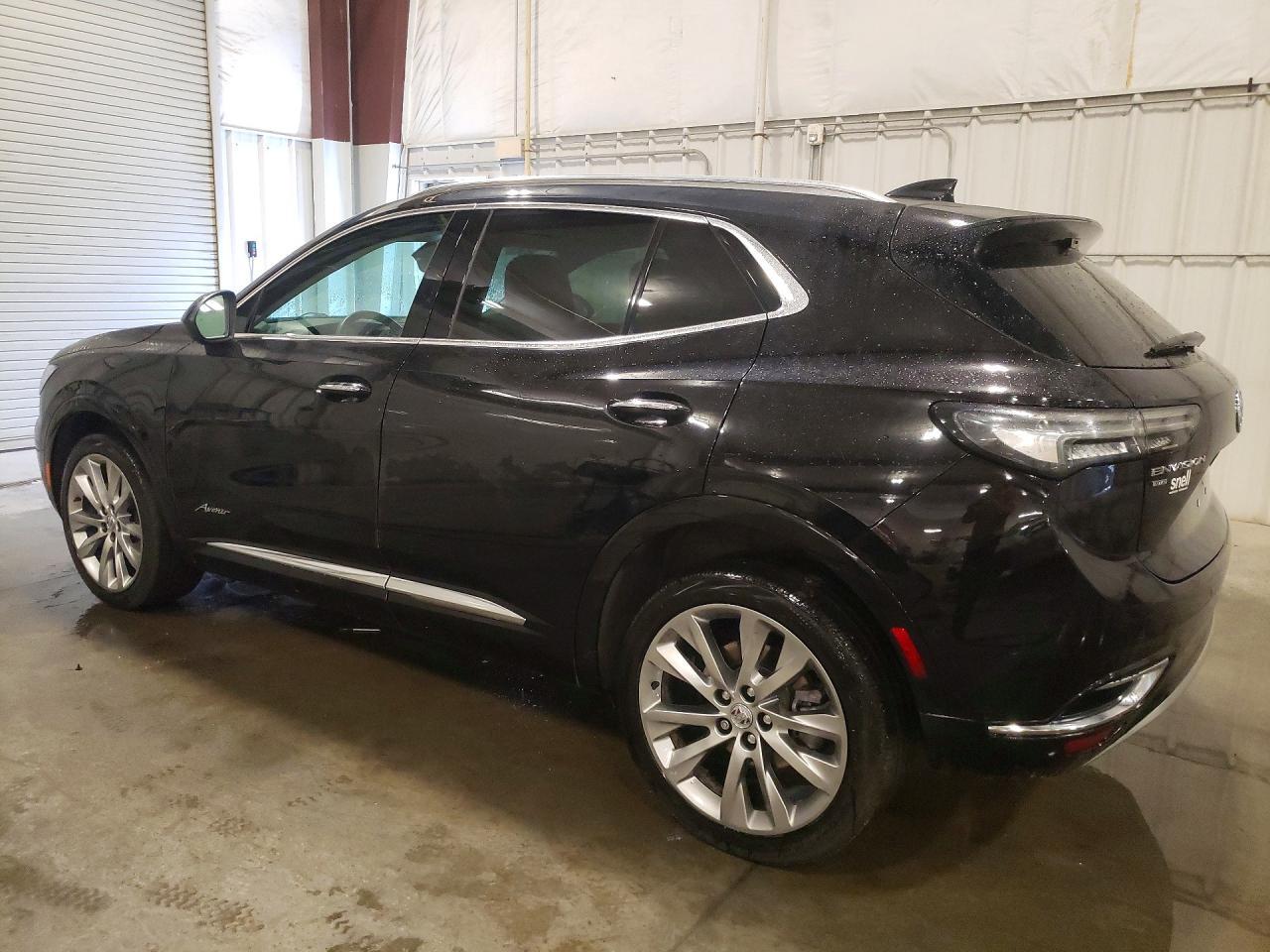 2023 Buick Envision Avenir - Image 2
