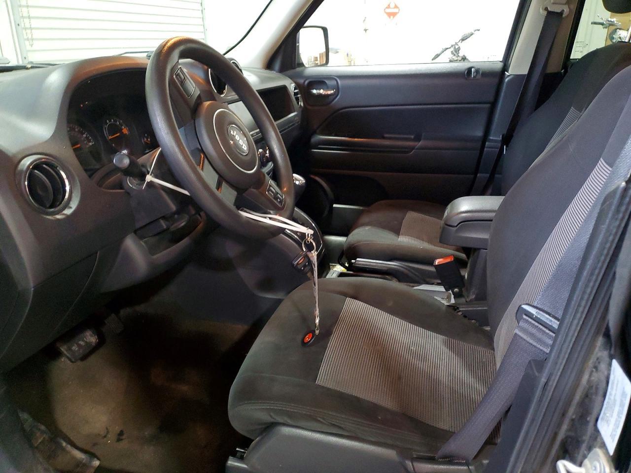 2016 Jeep Sport - Фото 7