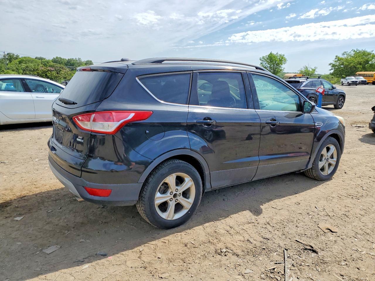 2015 Ford Escape Se - Фото 3