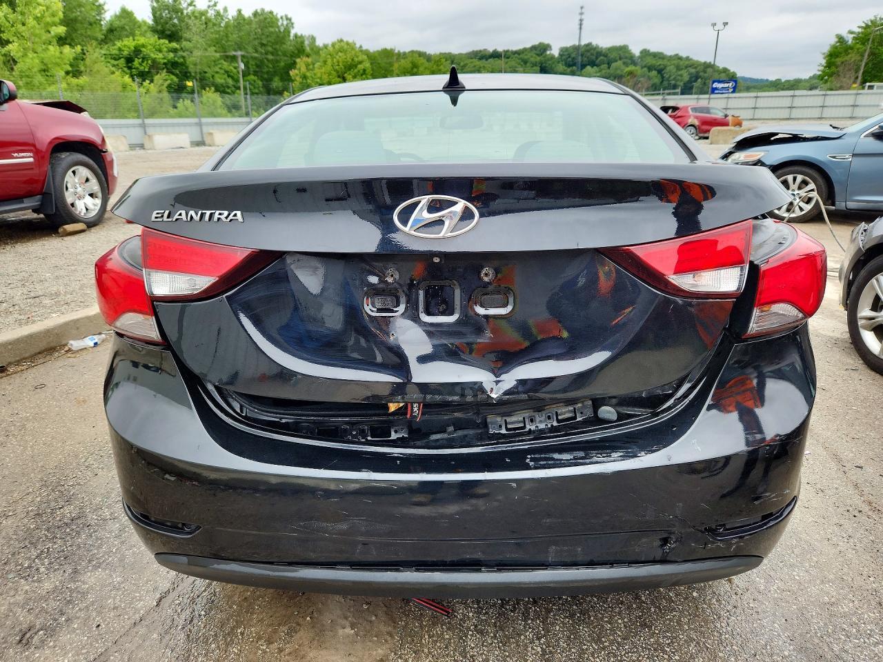 2015 Hyundai Elantra Se - Image 6