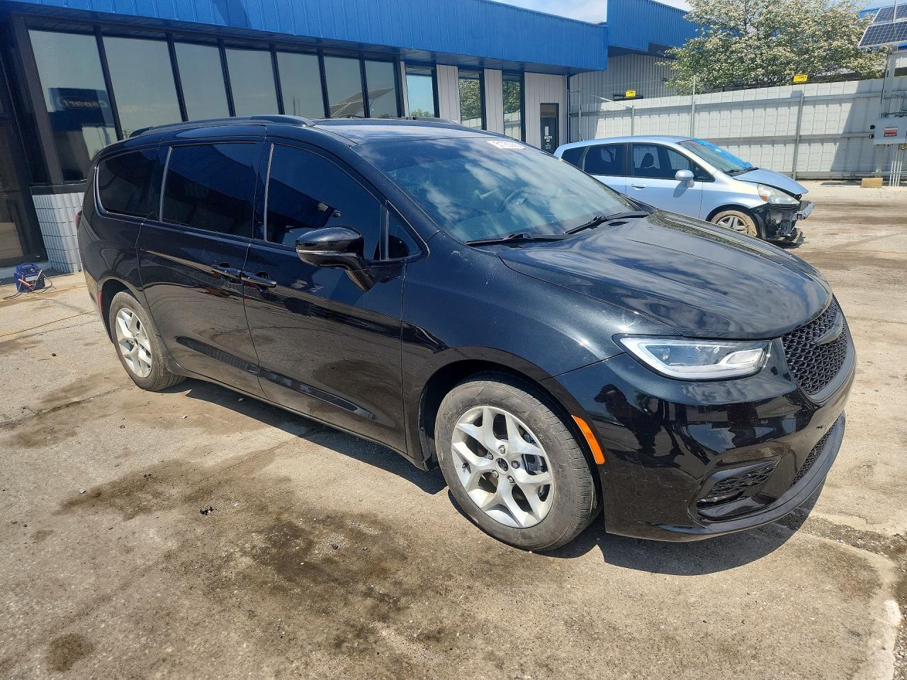 2021 Chrysler Pacifica Hybrid Touring L - Image 4