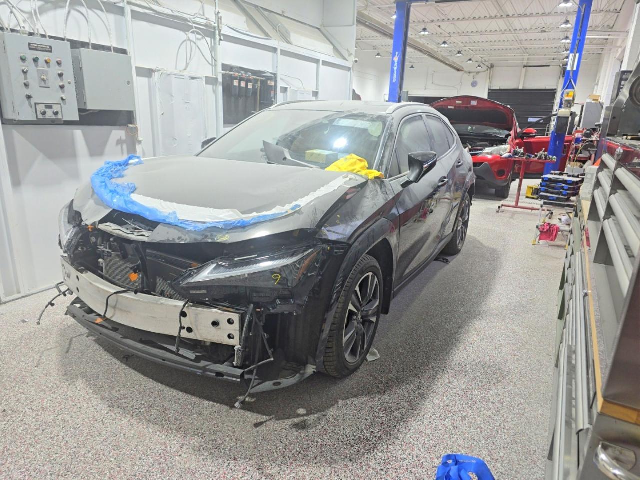 2025 Lexus Ux 300H Base - Фото 2