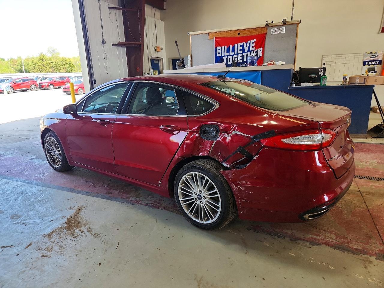 2016 Ford Fusion Se - Image 2