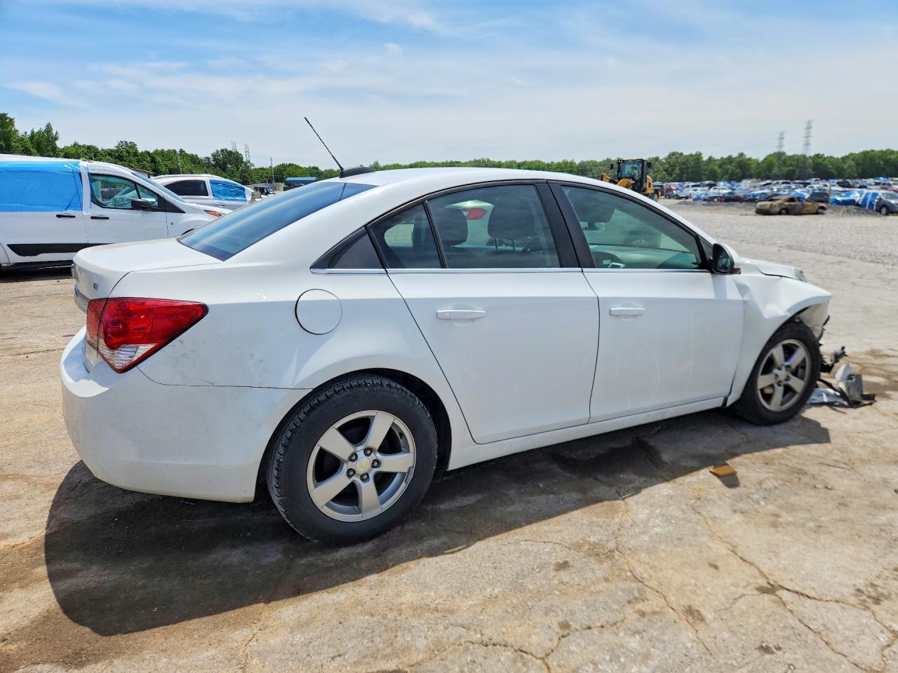 2016 Chevrolet Cruze Limited 1Lt - Image 3
