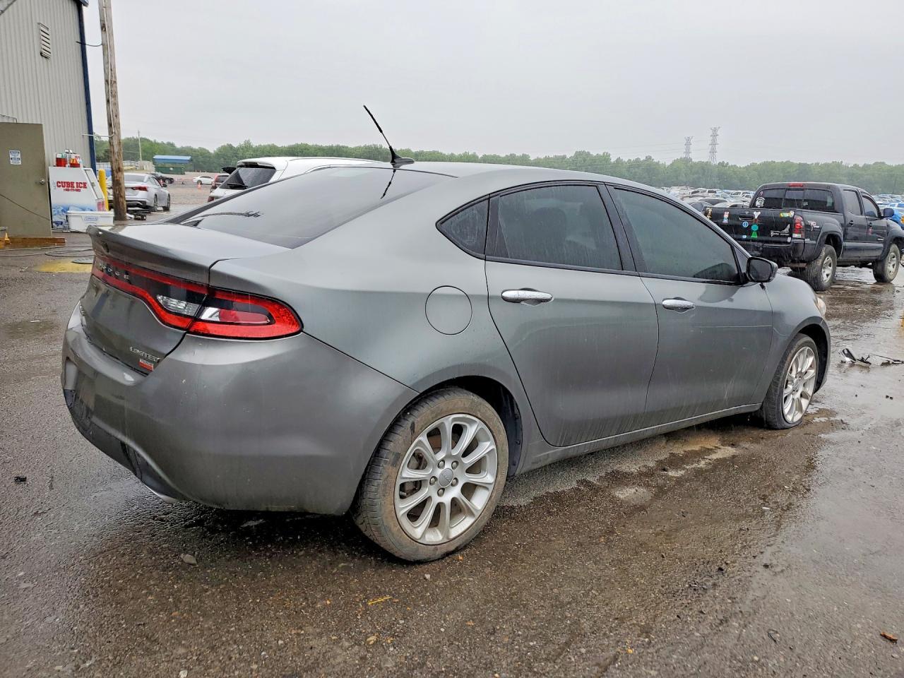 2013 Dodge Dart Limited - Фото 3