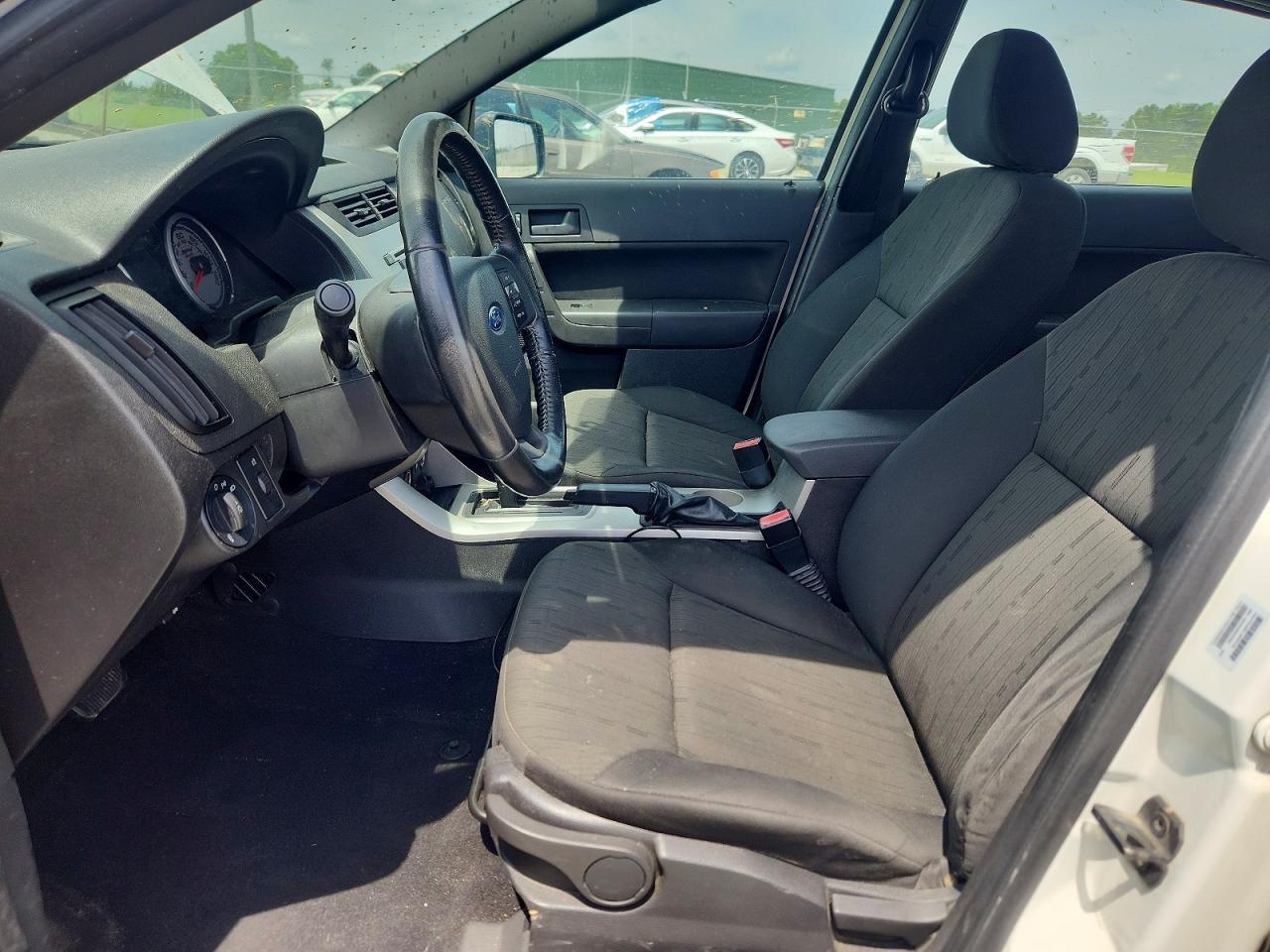 2010 Ford Focus Se - Image 7