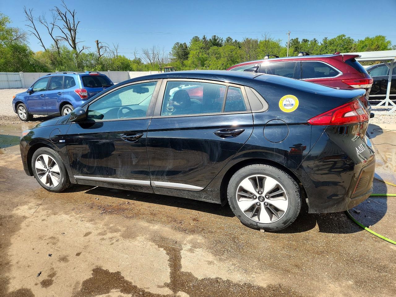 2019 Hyundai Ioniq Plug-In Hybrid Base - Фото 2