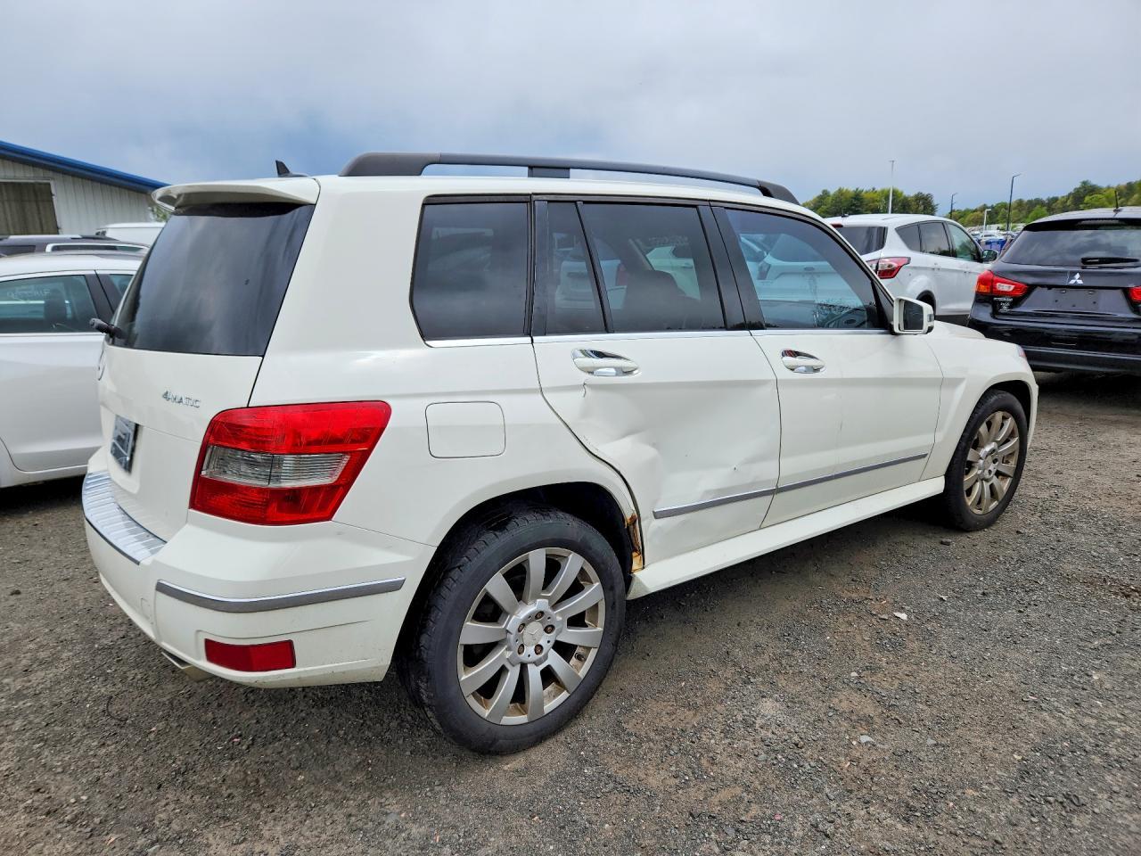 2010 Mercedes Benz Glk 350 4Matic - Image 3