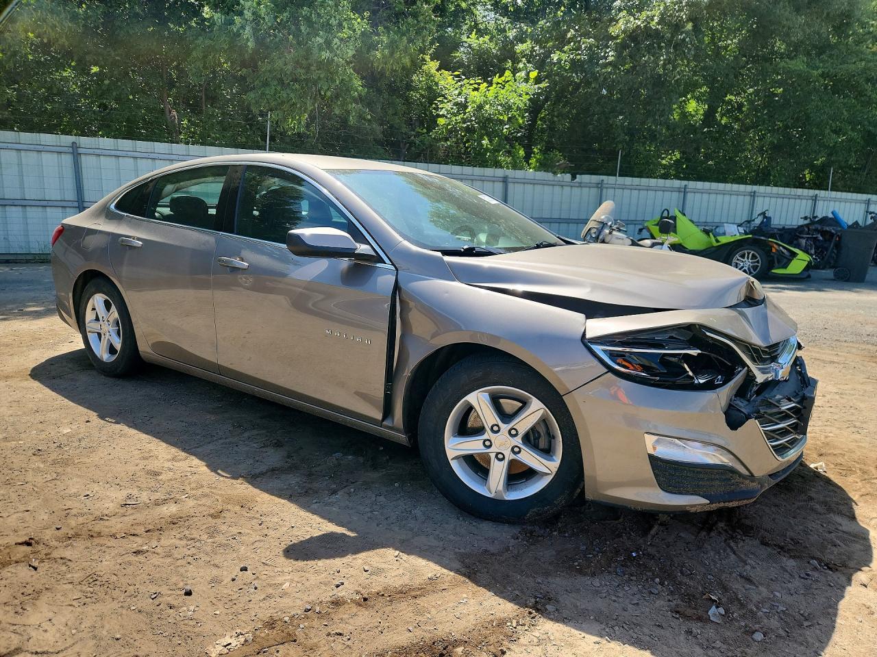 2023 Chevrolet Malibu Lt - Image 4