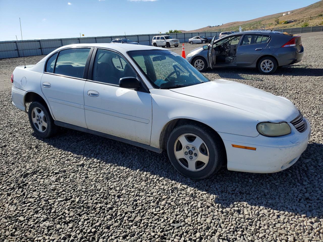 2002 Chevrolet Malibu - Image 4