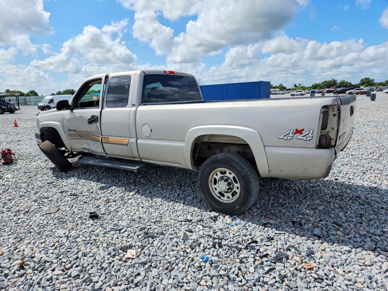 2007 Chevrolet Silverado K2500 Heavy Duty - Фото 2