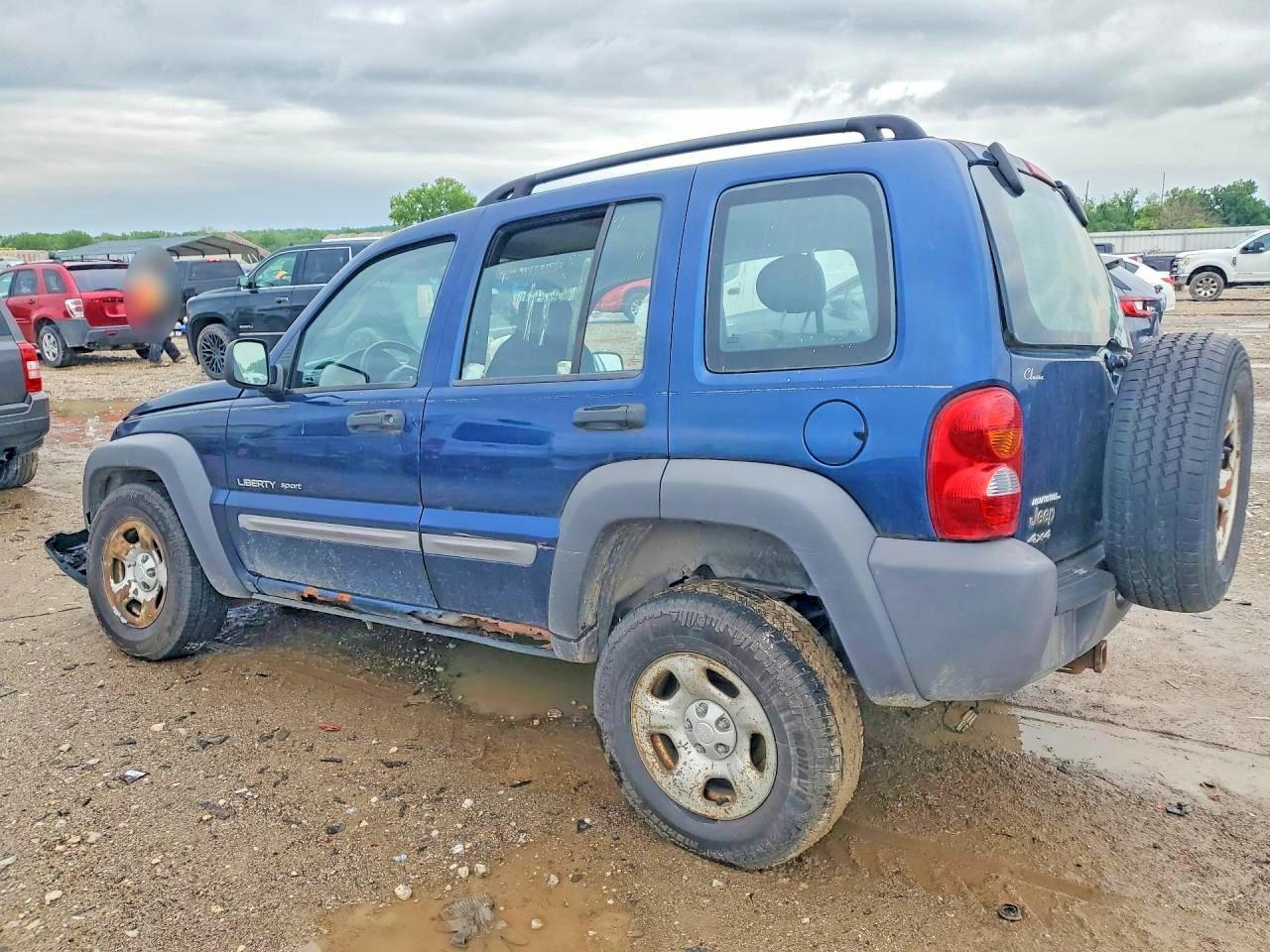 2003 Jeep Liberty Sport - Фото 2
