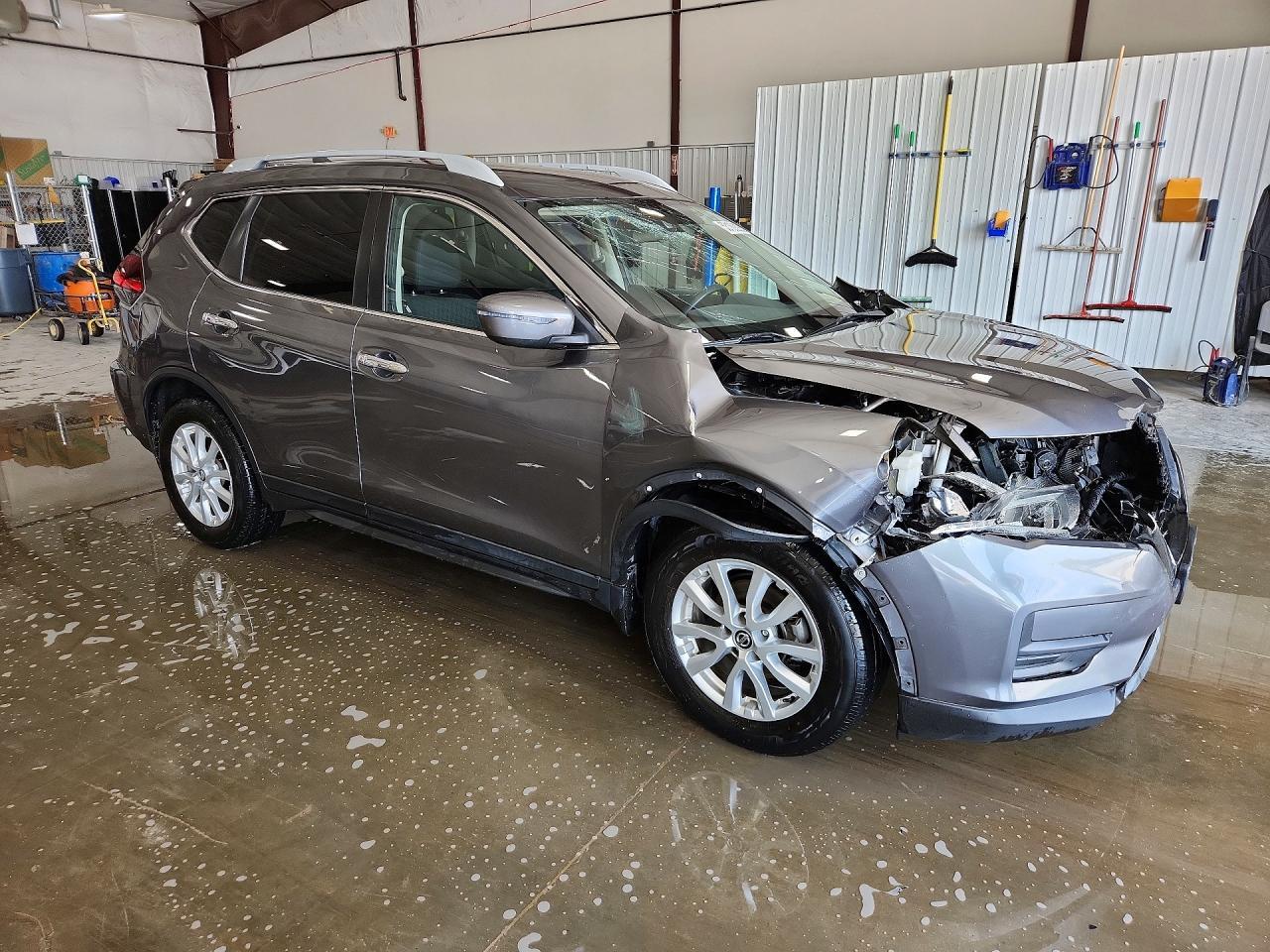 2019 Nissan Rogue S - Фото 4