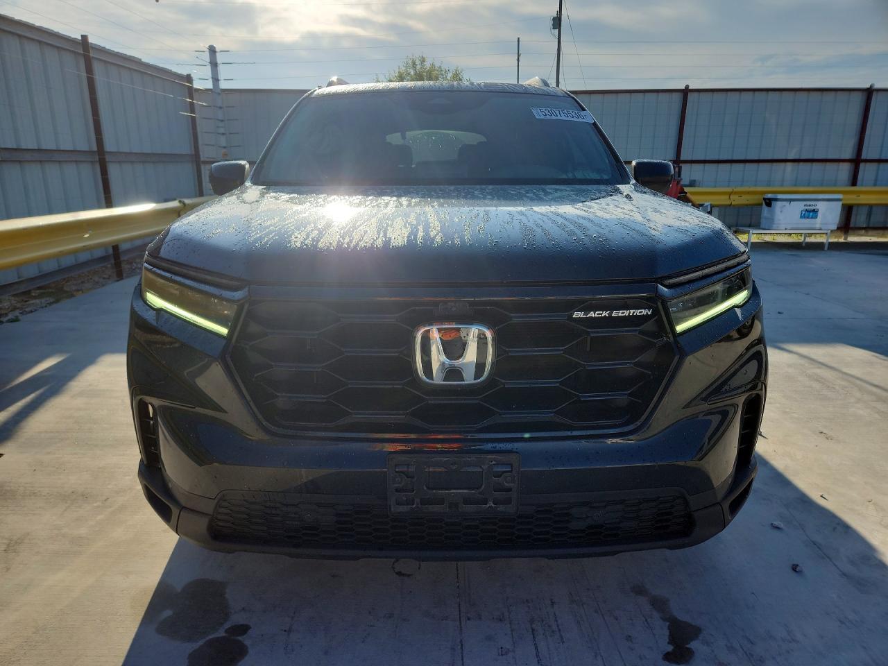 2025 Honda Pilot Black - Image 5
