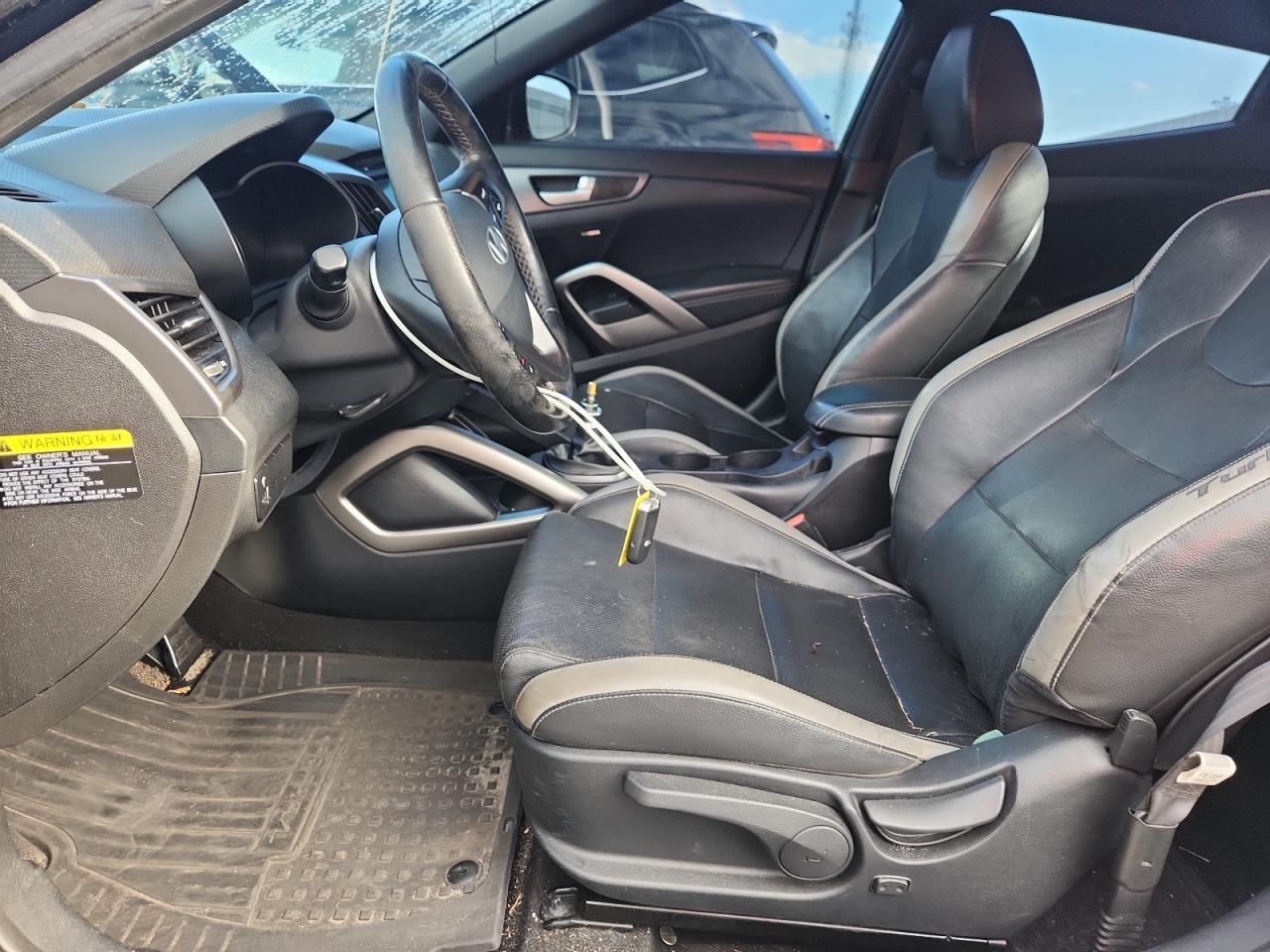 2016 Hyundai Veloster Turbo - Image 7