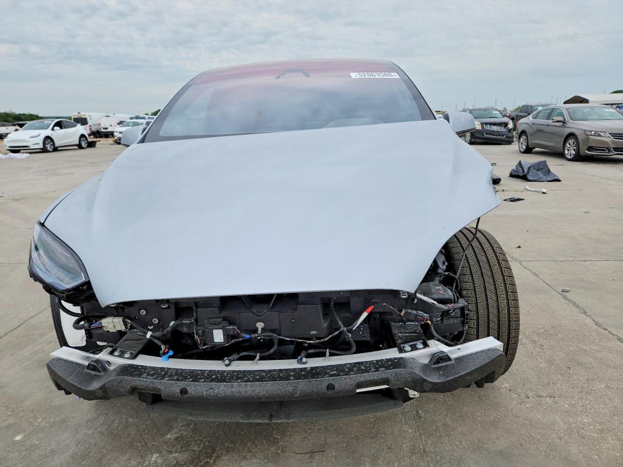 2026 Tesla Model X - Фото 5