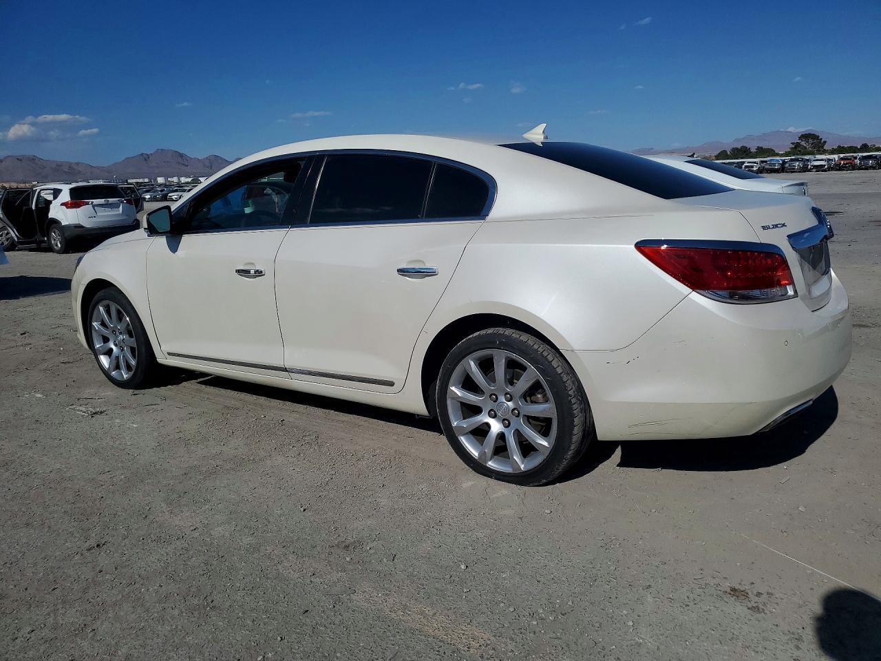 2010 Buick Lacrosse - Image 2