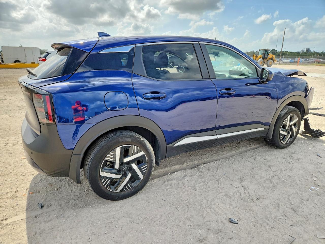 2025 Nissan Kicks Sv - Фото 3