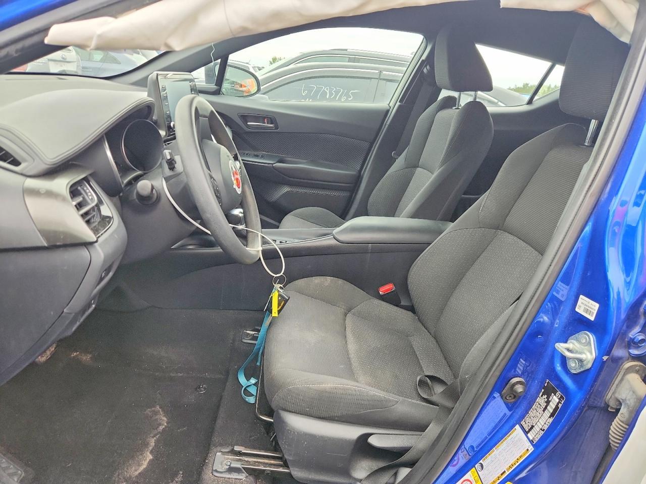 2019 Toyota C-Hr Le - Image 7