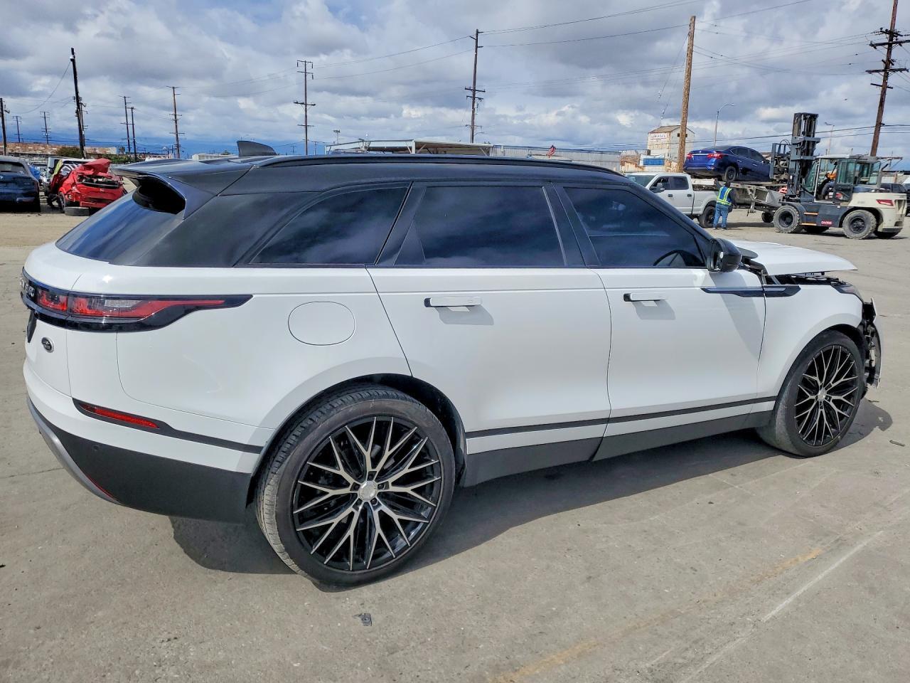 2019 Land Rover Range Rover Velar S - Фото 3