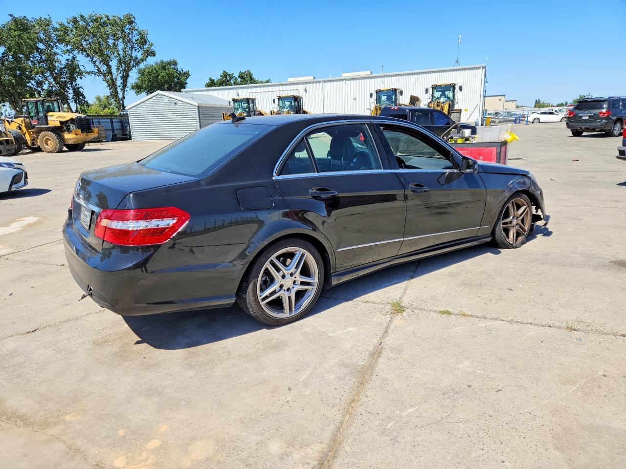 2011 Mercedes-Benz E 350 - Фото 3