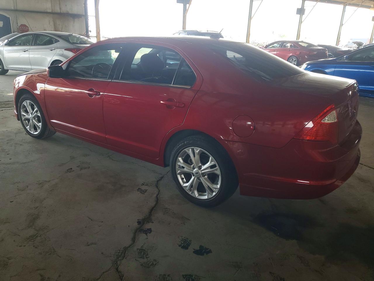 2012 Ford Fusion Se - Image 2