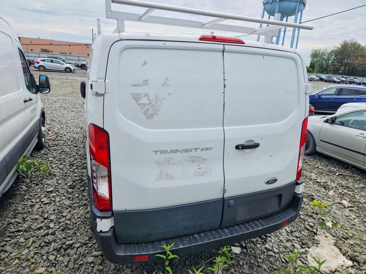 2023 Ford Transit T-250 - Фото 6