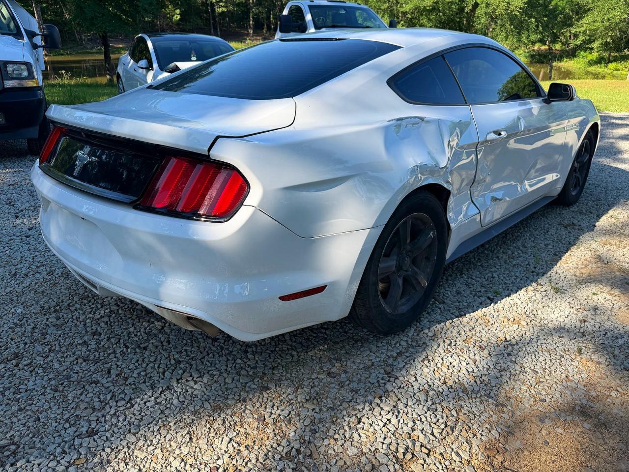 2016 Ford Mustang - Фото 4