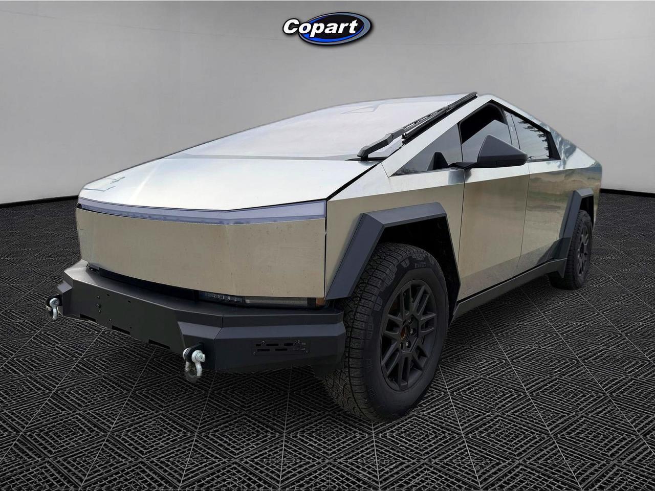 2024 Tesla Cybertruck - Фото 2