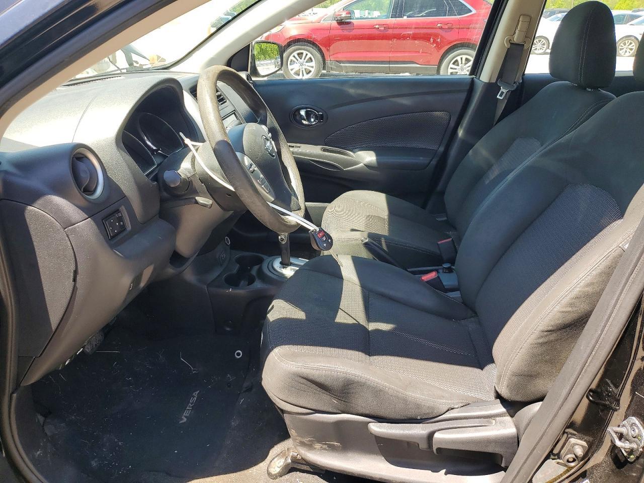 2019 Nissan Versa Sv - Image 7