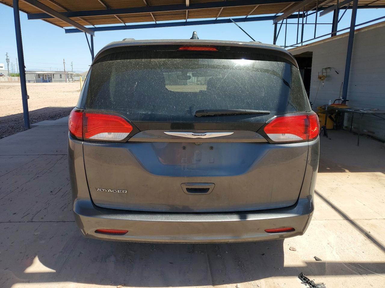2021 Chrysler Voyager Lxi - Фото 6