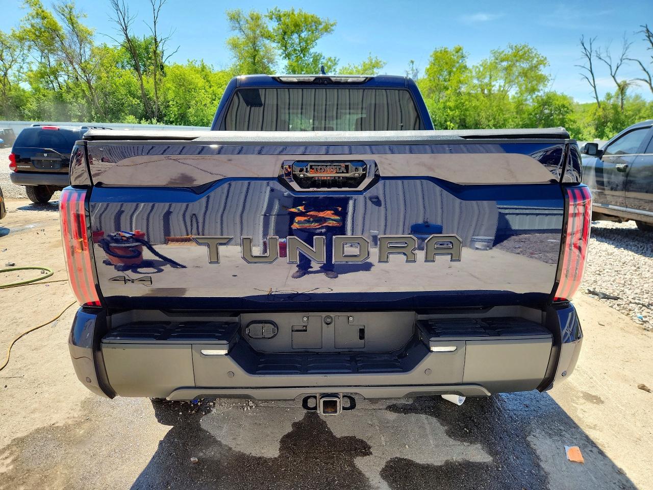2024 Toyota Tundra Limited Hv - Image 6