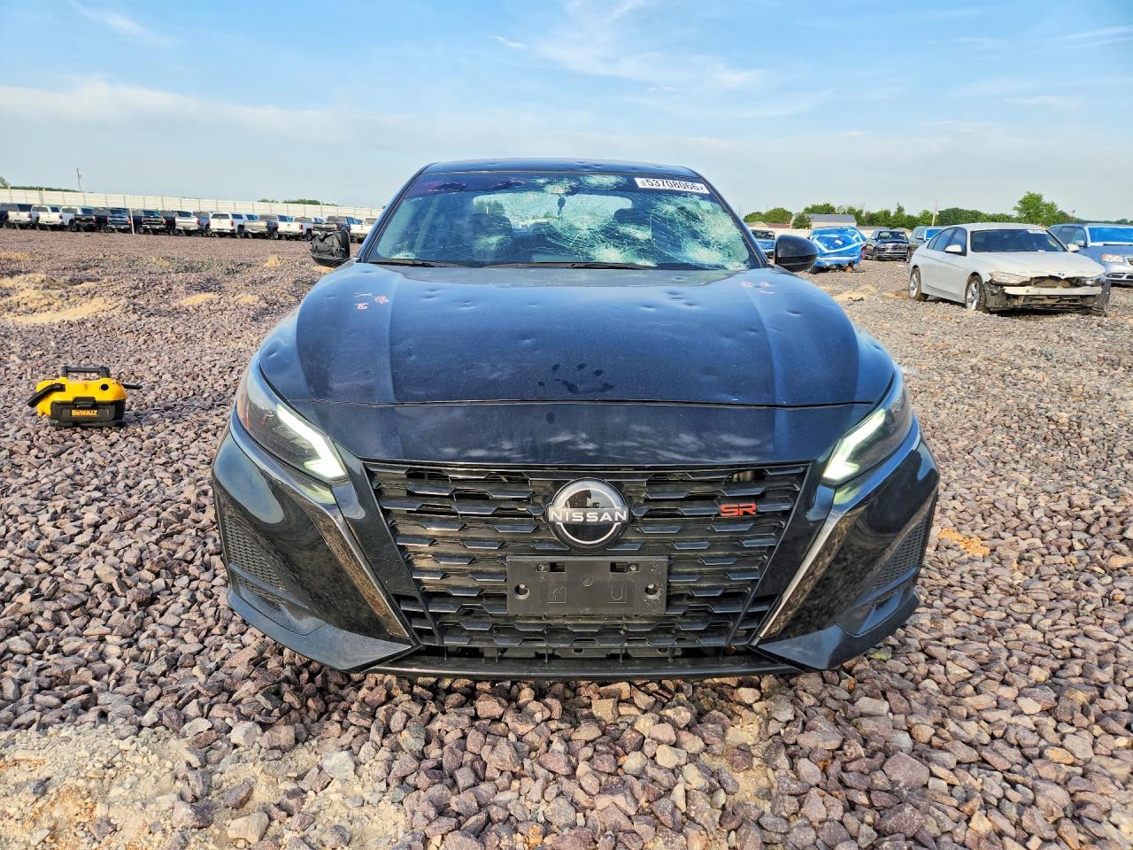 2023 Nissan Altima Sr - Image 5
