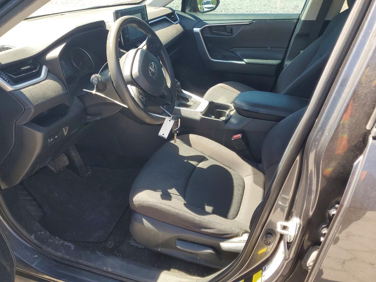 2019 Toyota Rav4 Le - Фото 7