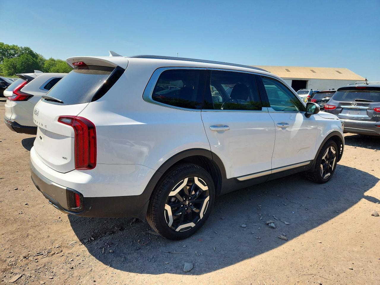 2025 Kia Telluride S - Фото 3