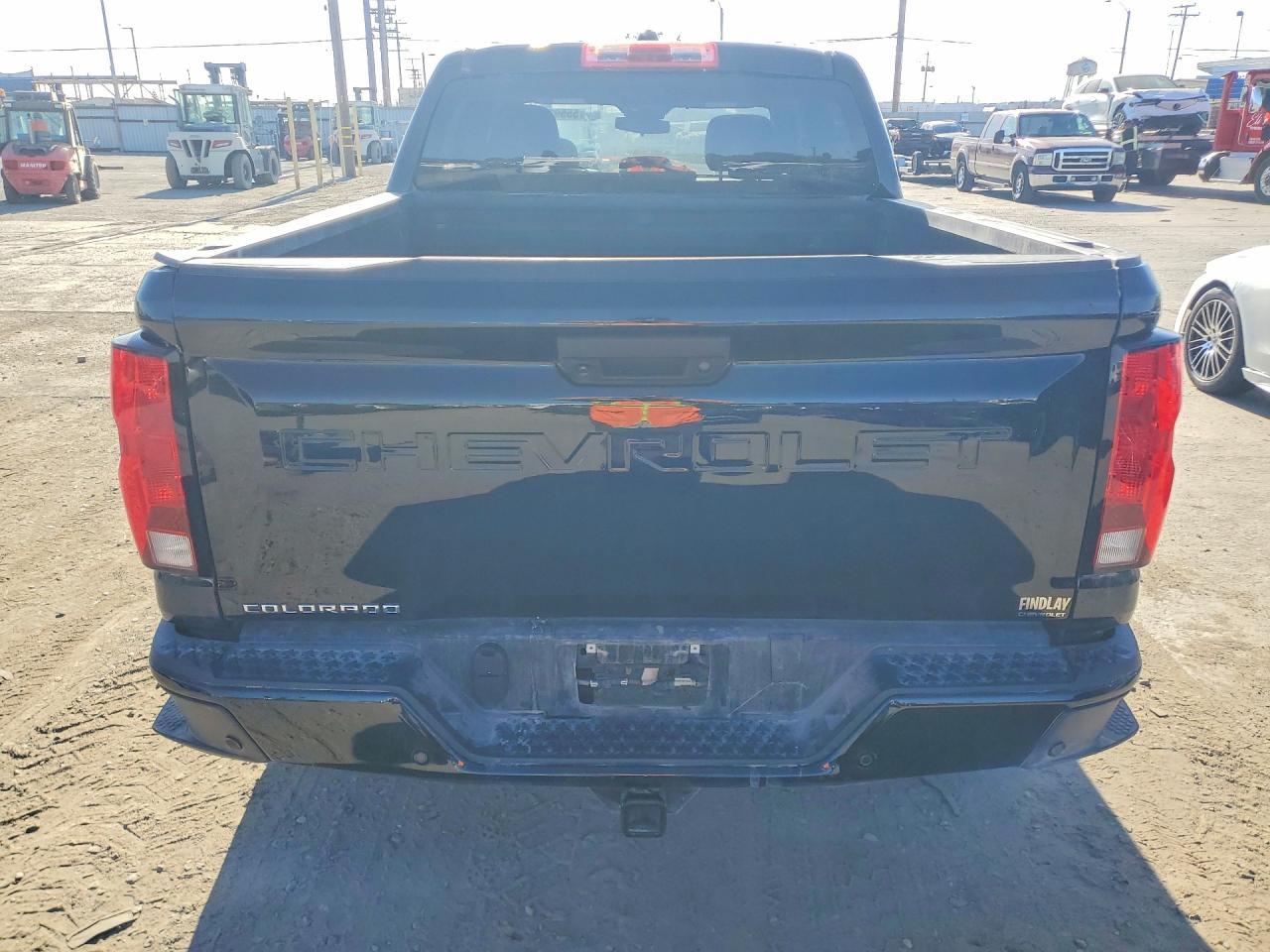 2025 Chevrolet Colorado Trail Boss - Image 6